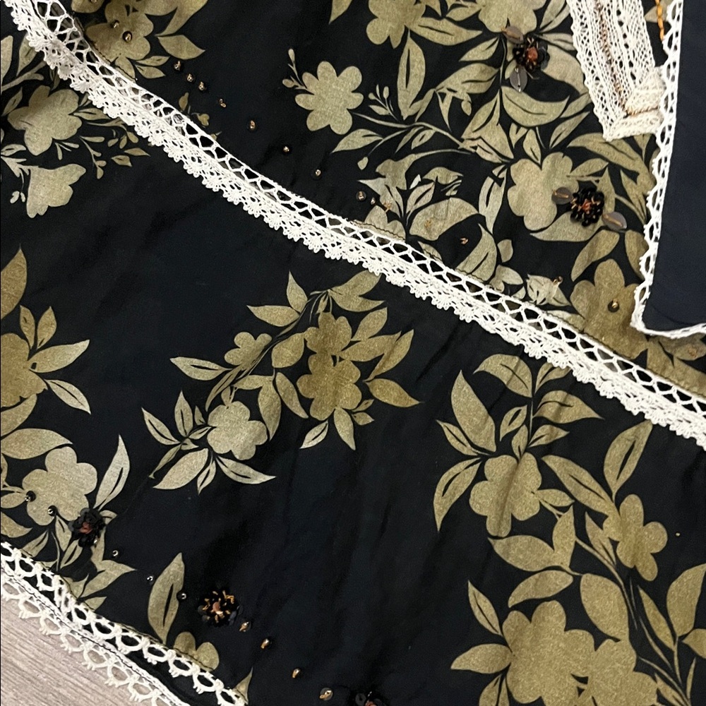 Let me be dress excellent condition - Picture 6 of 10